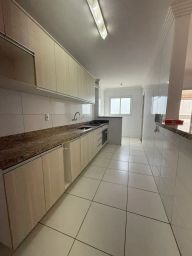 https://img.olx.com.br/thumbs256x256/11/110600807756808.jpg