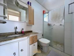 https://img.olx.com.br/thumbs256x256/11/111528272015694.jpg