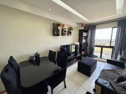 https://img.olx.com.br/thumbs256x256/11/111544769127744.jpg