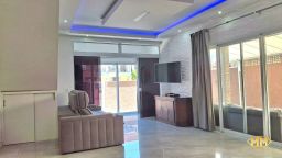 https://img.olx.com.br/thumbs256x256/11/111670420394607.jpg