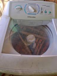 Título do anúncio: Máquina de lavar Electrolux 12 KG(Entrego com garantia)