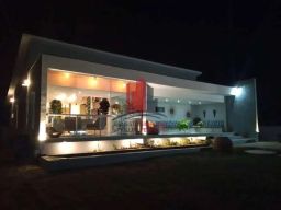 https://img.olx.com.br/thumbs256x256/11/112558528103113.jpg