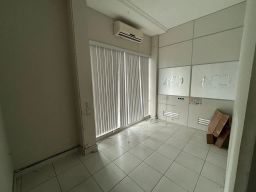 https://img.olx.com.br/thumbs256x256/11/112558528328627.jpg