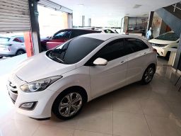 https://img.olx.com.br/thumbs256x256/11/112678678423693.jpg