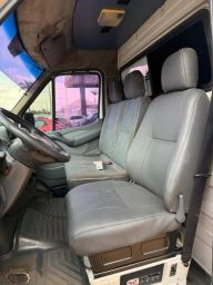 https://img.olx.com.br/thumbs256x256/11/112684452787647.jpg