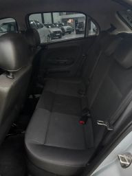 https://img.olx.com.br/thumbs256x256/11/113613404178240.jpg