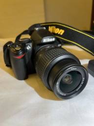 Título do anúncio: Camera nikon D3000