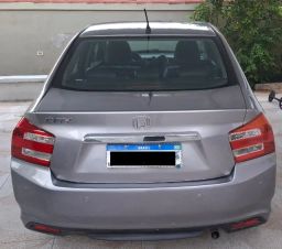 https://img.olx.com.br/thumbs256x256/11/114548276951109.jpg