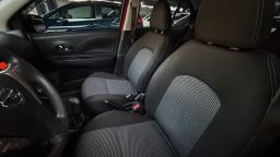 https://img.olx.com.br/thumbs256x256/11/114618172631676.jpg