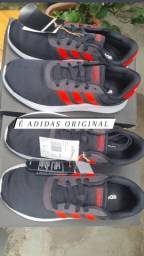 Título do anúncio: Tênis Adidas Preto Original N° 41 e 44