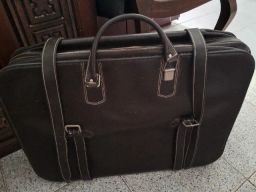 https://img.olx.com.br/thumbs256x256/11/116506521705687.jpg