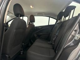 https://img.olx.com.br/thumbs256x256/11/116557766463217.jpg