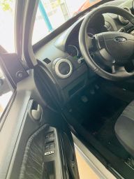 https://img.olx.com.br/thumbs256x256/11/116667205016392.jpg