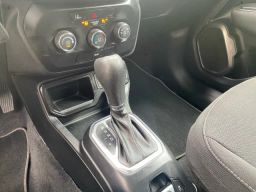 https://img.olx.com.br/thumbs256x256/11/117557767039487.jpg