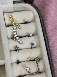 https://img.olx.com.br/thumbs256x256/11/117590282577935.jpg