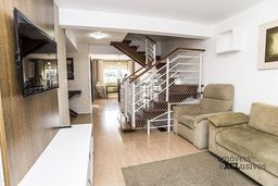 Título do anúncio: Casa com 3 dormitórios para alugar, 159 m² por R$ 4.000,00 - Guabirotuba - Curitiba/PR