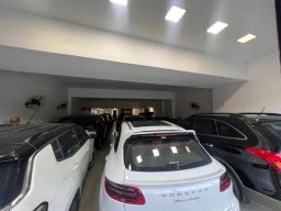 https://img.olx.com.br/thumbs256x256/11/118357292010013.jpg