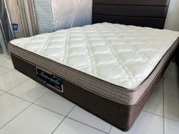 https://img.olx.com.br/thumbs256x256/11/118407634685323.jpg