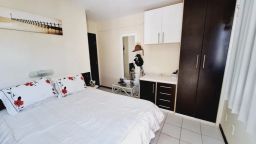 https://img.olx.com.br/thumbs256x256/11/118465224599319.jpg