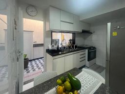 https://img.olx.com.br/thumbs256x256/11/118548403268327.jpg
