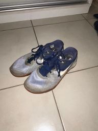 https://img.olx.com.br/thumbs256x256/11/118588399753605.jpg