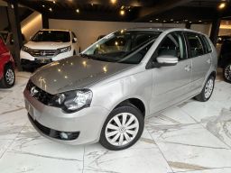 https://img.olx.com.br/thumbs256x256/11/118610212352197.jpg