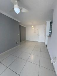 https://img.olx.com.br/thumbs256x256/11/119615325355682.jpg