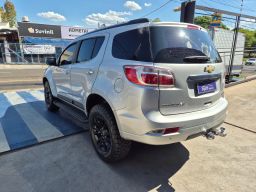 https://img.olx.com.br/thumbs256x256/11/119696334721278.jpg