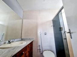 https://img.olx.com.br/thumbs256x256/12/120551523381196.jpg