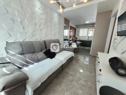 https://img.olx.com.br/thumbs256x256/12/121517162605708.jpg