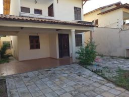 https://img.olx.com.br/thumbs256x256/12/121523764205387.jpg