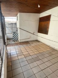 https://img.olx.com.br/thumbs256x256/12/121595274207810.jpg