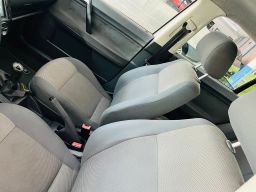 https://img.olx.com.br/thumbs256x256/12/121603446157993.jpg