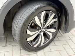 https://img.olx.com.br/thumbs256x256/12/121620814320344.jpg