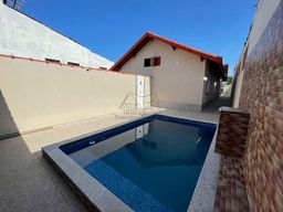 Título do anúncio: Casa lado praia em Itanhaém com piscina e 3 Dormitórios 1 Suíte