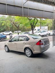 https://img.olx.com.br/thumbs256x256/12/122606329857546.jpg