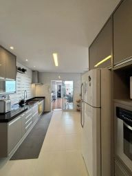 https://img.olx.com.br/thumbs256x256/12/122668206959609.jpg