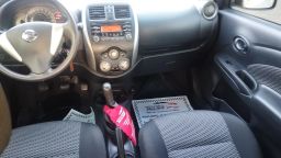 https://img.olx.com.br/thumbs256x256/12/123551640172986.jpg