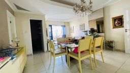 https://img.olx.com.br/thumbs256x256/12/123568407757769.jpg