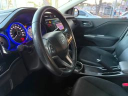 https://img.olx.com.br/thumbs256x256/12/123617557514206.jpg