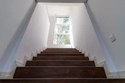 https://img.olx.com.br/thumbs256x256/12/124561277334842.jpg
