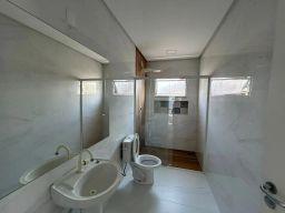 https://img.olx.com.br/thumbs256x256/12/124563270216491.jpg