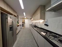 https://img.olx.com.br/thumbs256x256/12/124585506131453.jpg
