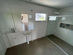 https://img.olx.com.br/thumbs256x256/12/124591515227790.jpg
