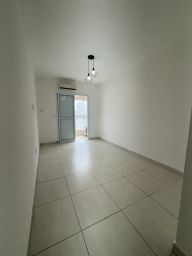 https://img.olx.com.br/thumbs256x256/12/124689322825427.jpg