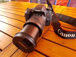 Título do anúncio: Canon Rebel T6s ou EOS 760D + Lente Canon 18-135 mm + único dono + tela articulável