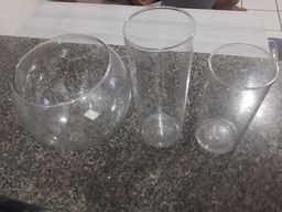 Título do anúncio: Vendo 3 jarros de vidro