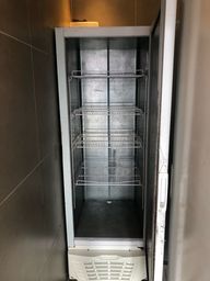 Título do anúncio: Freezer / refrigerador vertical dupla ação Gelopar 575 dupla ação porta cega usado!