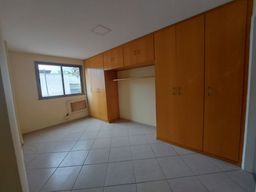 https://img.olx.com.br/thumbs256x256/12/125247639509739.jpg