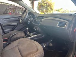 https://img.olx.com.br/thumbs256x256/12/125531400653386.jpg